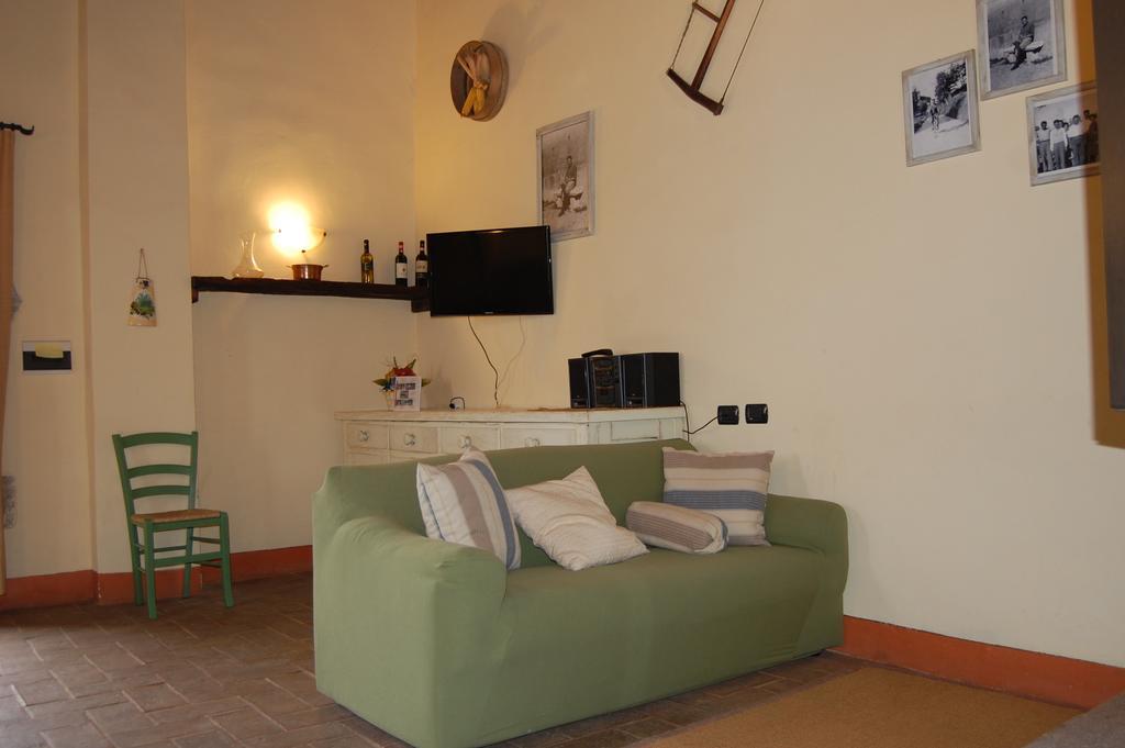 Podere Campovecchio Rapale Habitación foto